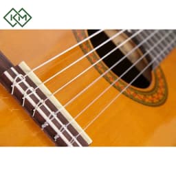 guitar-classical-flamenco-guitar-yamaha-c40