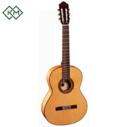 guitar-classical-flamenco-guitar-almansa-413-f-w-pickgurad