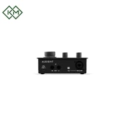 studio-equipments-audio-interface-sound-card-audient-id4-mkii