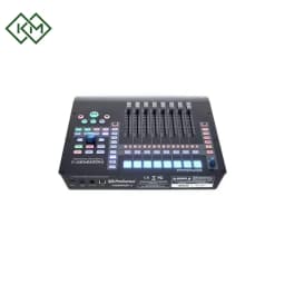 studio-equipments-audio-controller-presonus-faderport-8