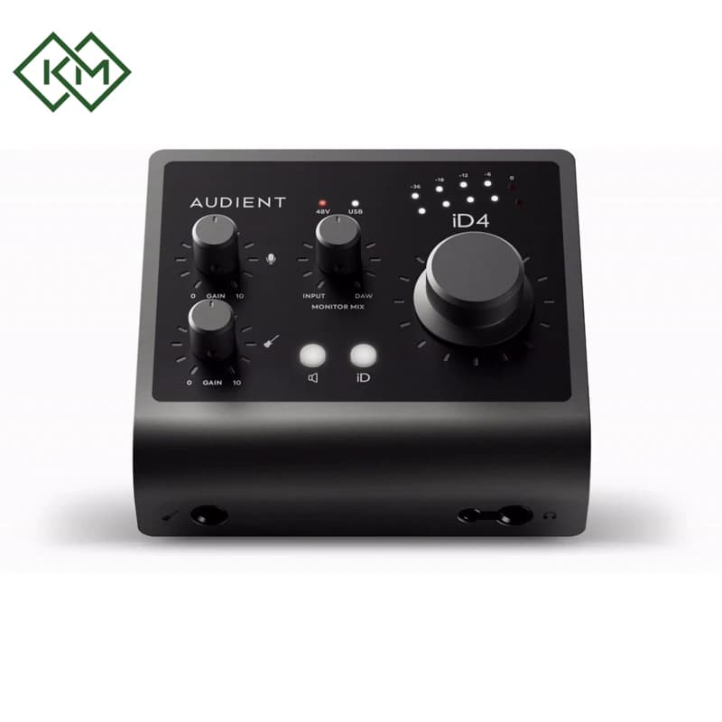 studio-equipments-audio-interface-sound-card-audient-id4