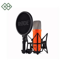 studio-equipments-studio-microphone-rode-nt1-signature